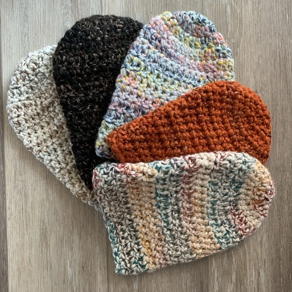 New Chunky Wool Apres Crochet Beanie Black Brown